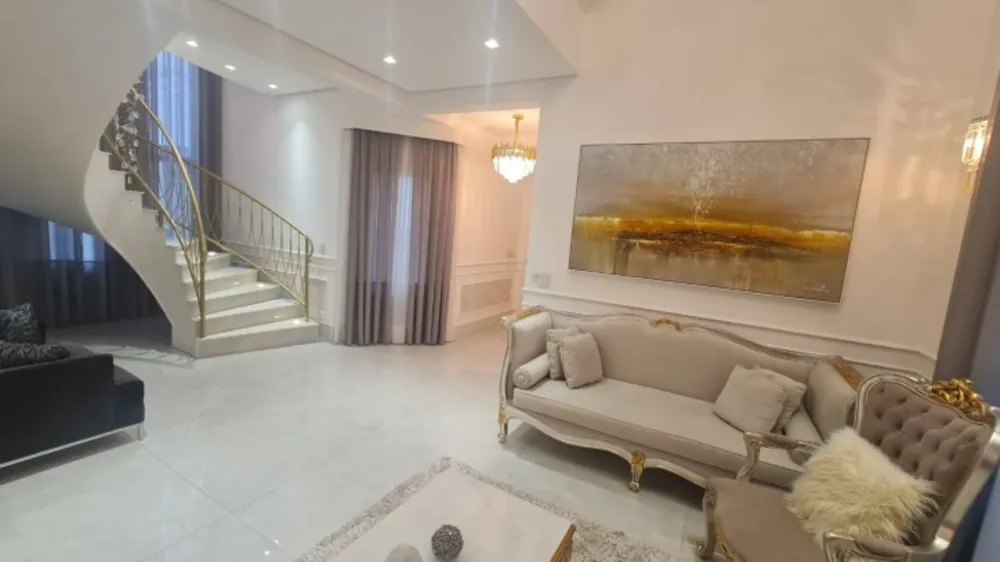 Sobrado, 4 quartos, 500 m² - Foto 2