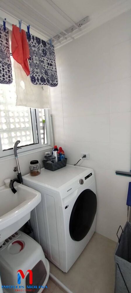 Apartamento à venda com 2 quartos, 56m² - Foto 2