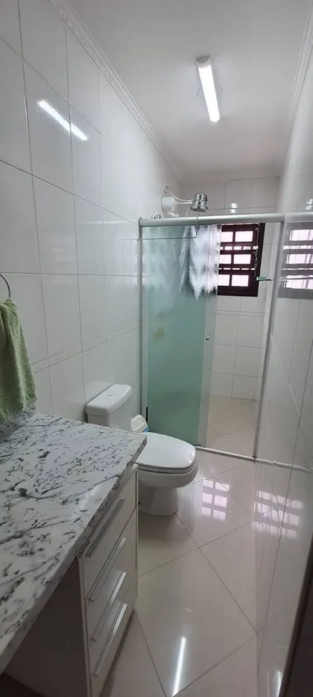 Casa, 3 quartos, 224 m² - Foto 13