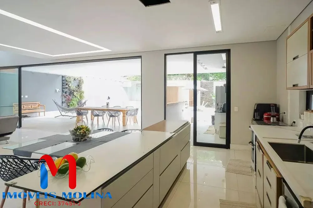Sobrado, 7 quartos, 607 m² - Foto 8