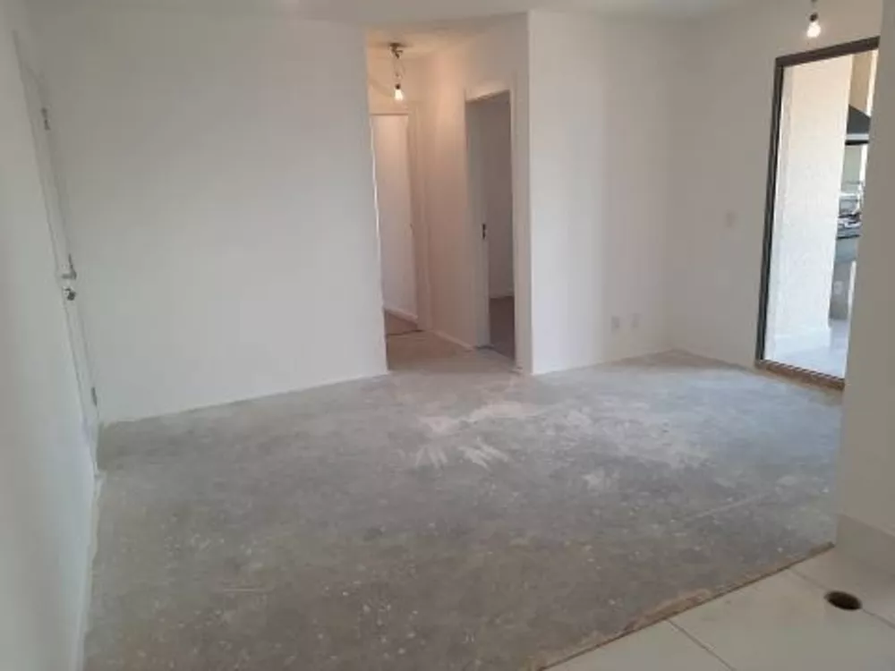 Apartamento à venda com 2 quartos, 68m² - Foto 4