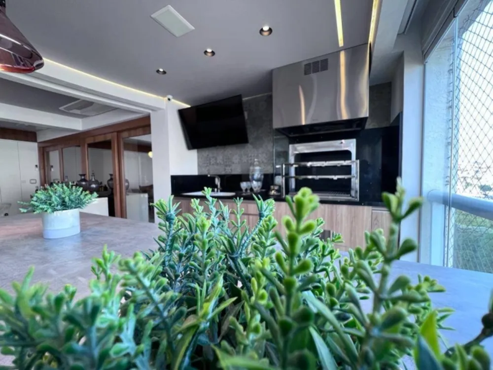 Apartamento, 3 quartos, 304 m² - Foto 2