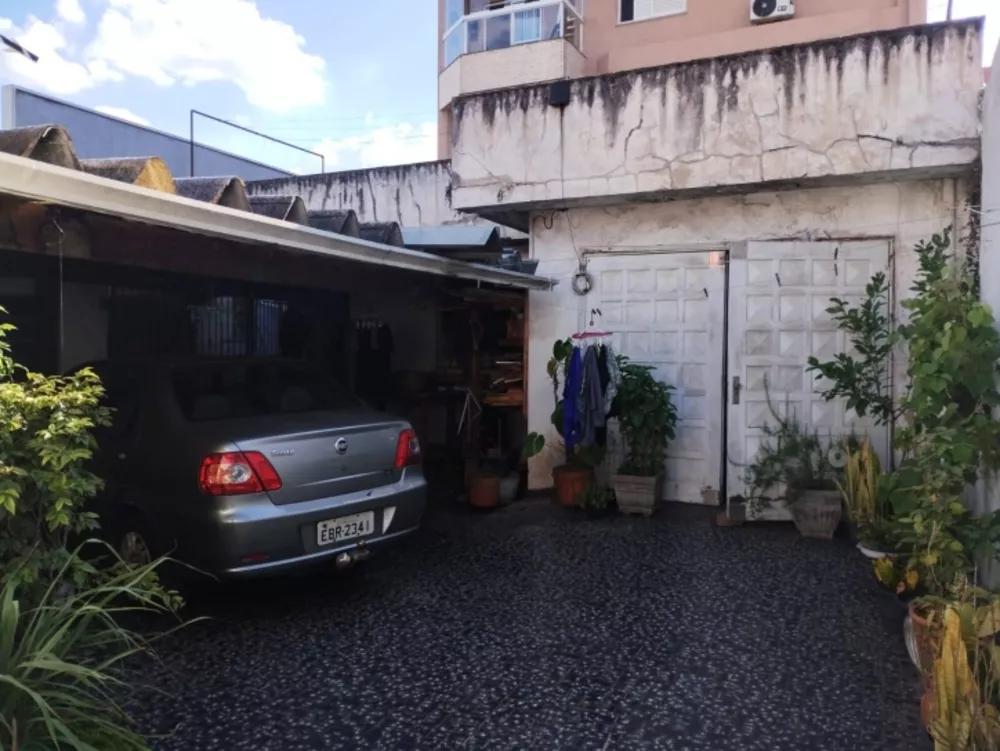 Casa à venda com 3 quartos, 163m² - Foto 4