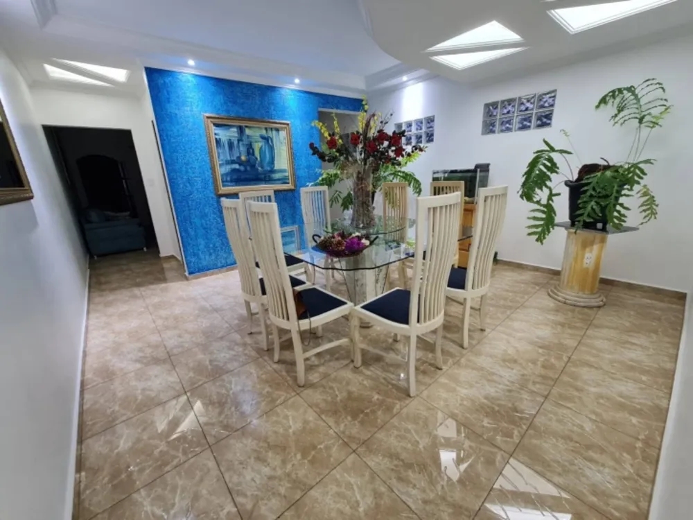 Sobrado, 3 quartos, 352 m² - Foto 3