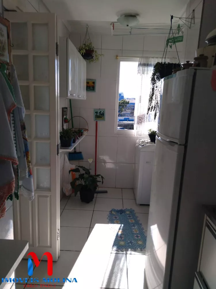 Apartamento à venda com 2 quartos, 53m² - Foto 3