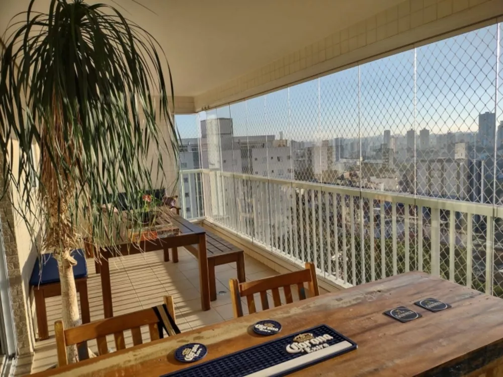 Apartamento à venda com 3 quartos, 142m² - Foto 1