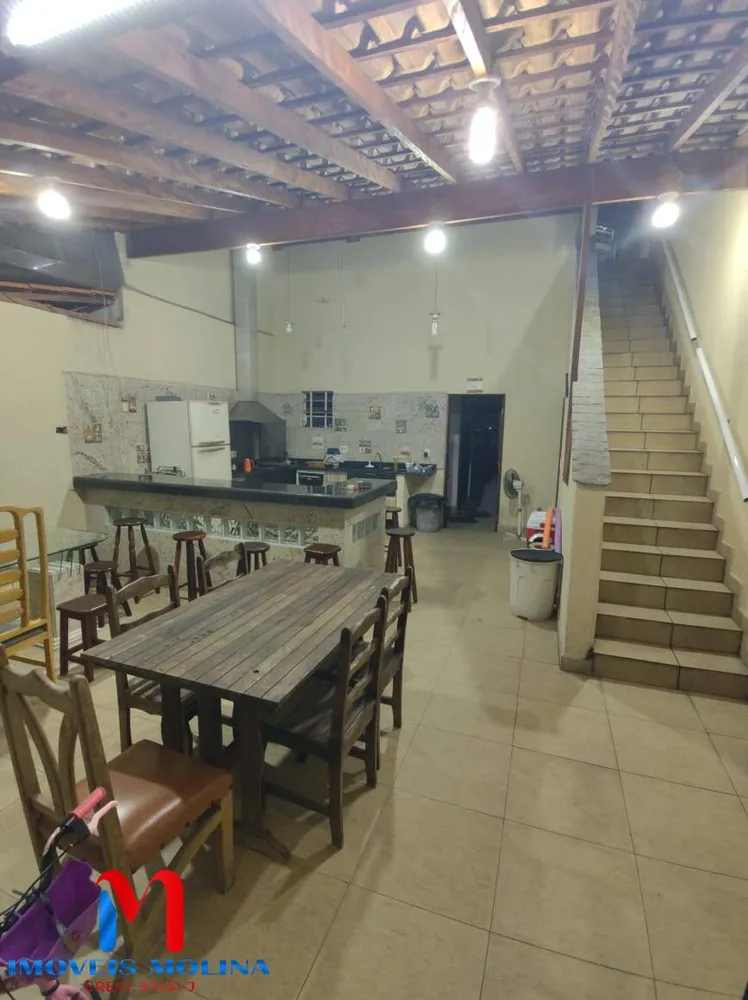 Casa, 3 quartos, 400 m² - Foto 1