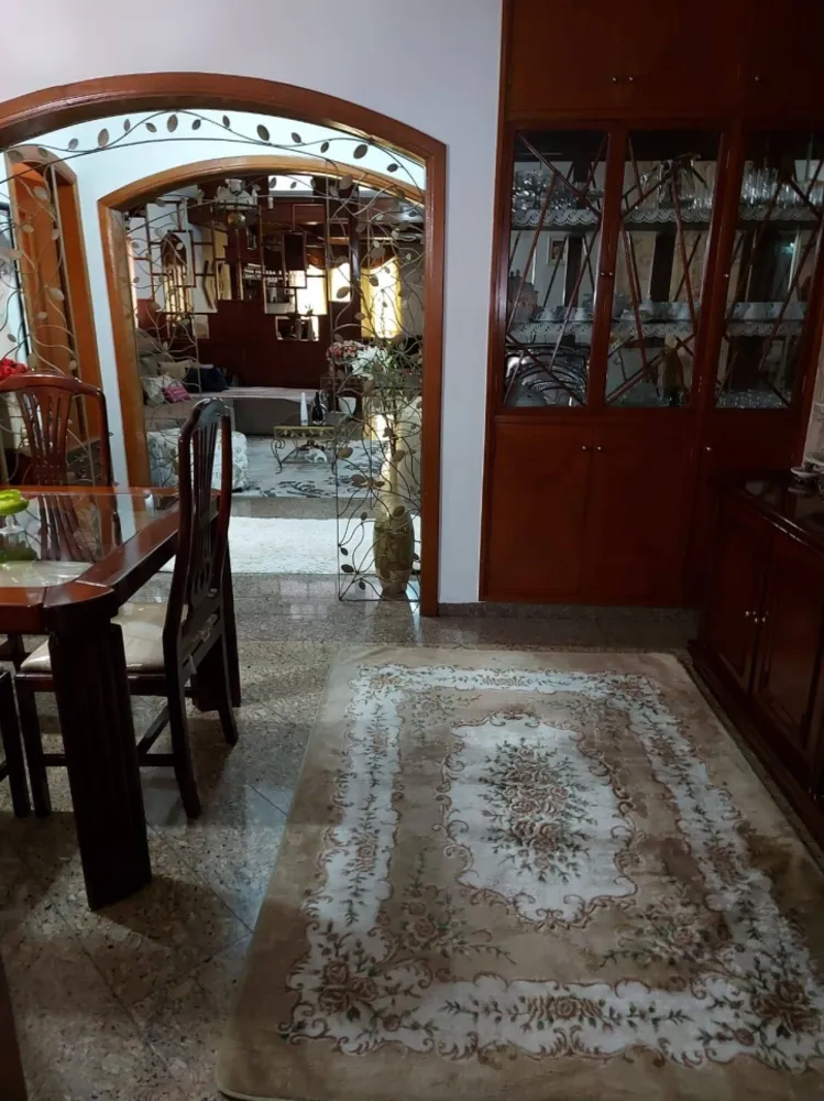 Sobrado, 10 quartos, 200 m² - Foto 1