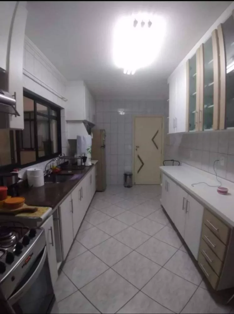 Sobrado à venda com 3 quartos, 213m² - Foto 3