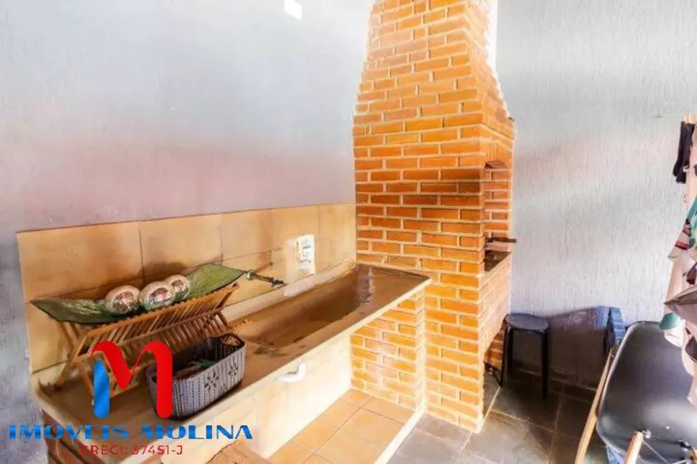 Casa, 3 quartos, 240 m² - Foto 2