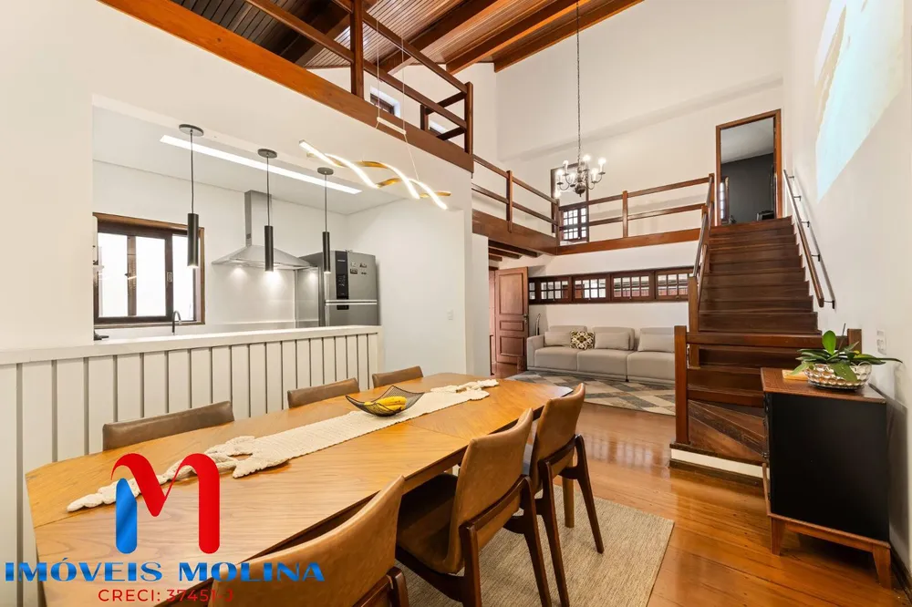 Sobrado, 4 quartos, 240 m² - Foto 2
