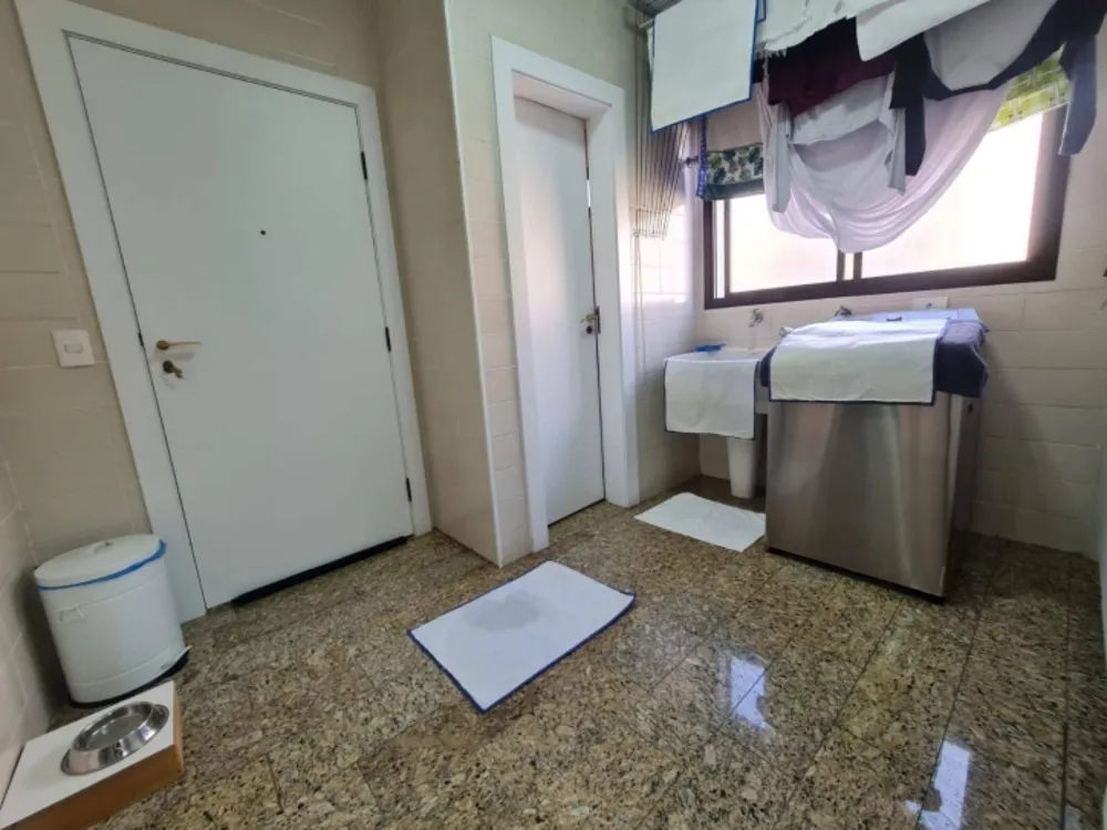 Apartamento, 4 quartos, 230 m² - Foto 1
