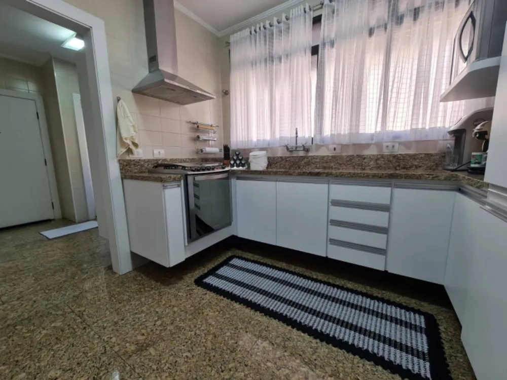 Apartamento, 4 quartos, 230 m² - Foto 2