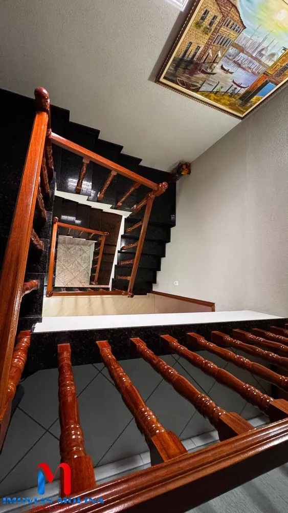 Sobrado, 3 quartos, 366 m² - Foto 1