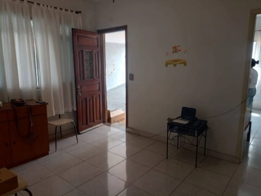 Casa, 2 quartos, 415 m² - Foto 3