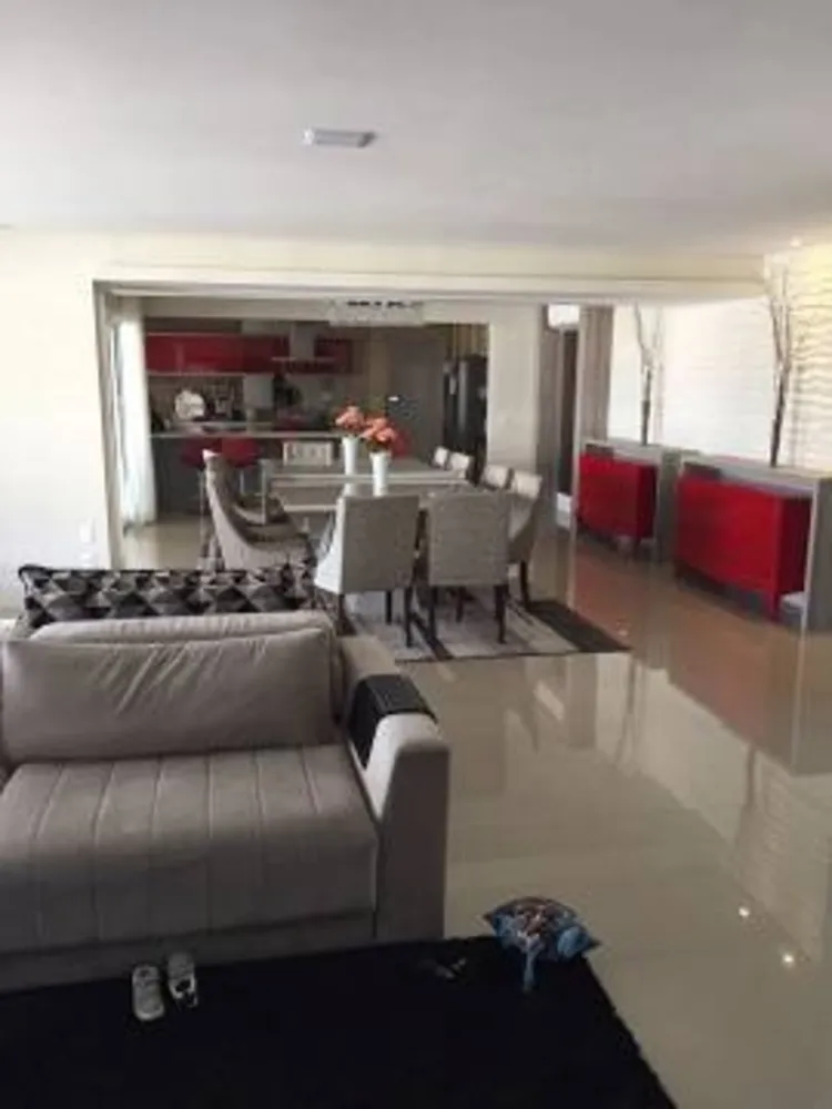Apartamento, 4 quartos, 234 m² - Foto 1