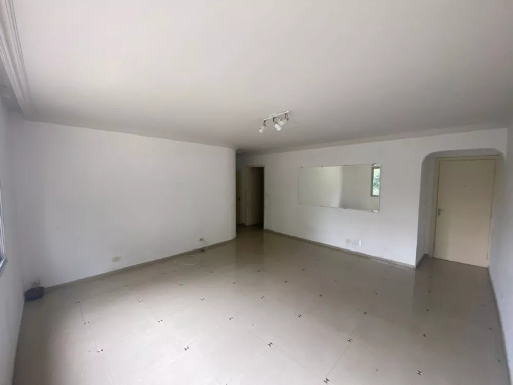 Apartamento à venda com 3 quartos, 134m² - Foto 3