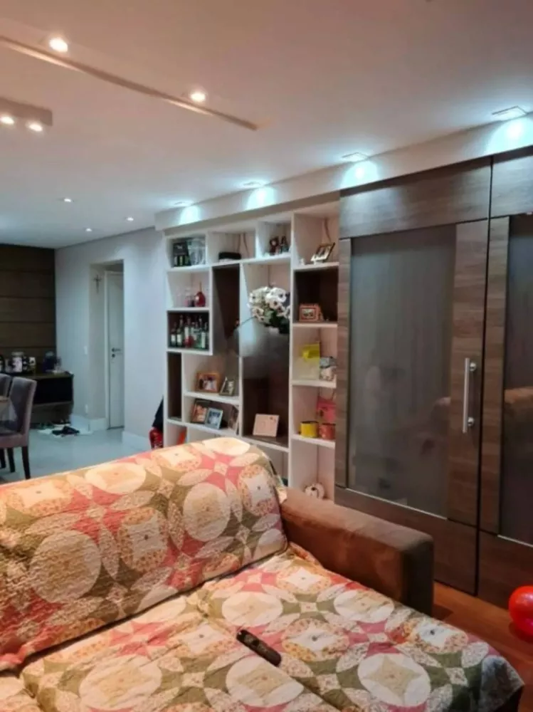 Apartamento à venda com 3 quartos, 107m² - Foto 10