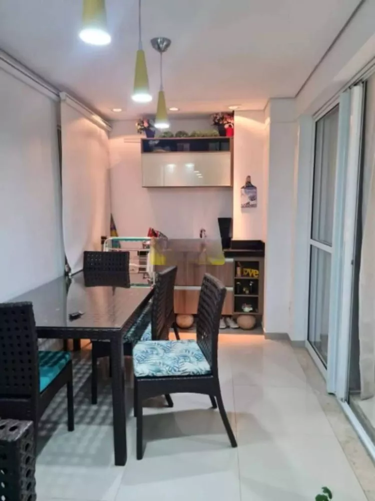 Apartamento à venda com 3 quartos, 107m² - Foto 4