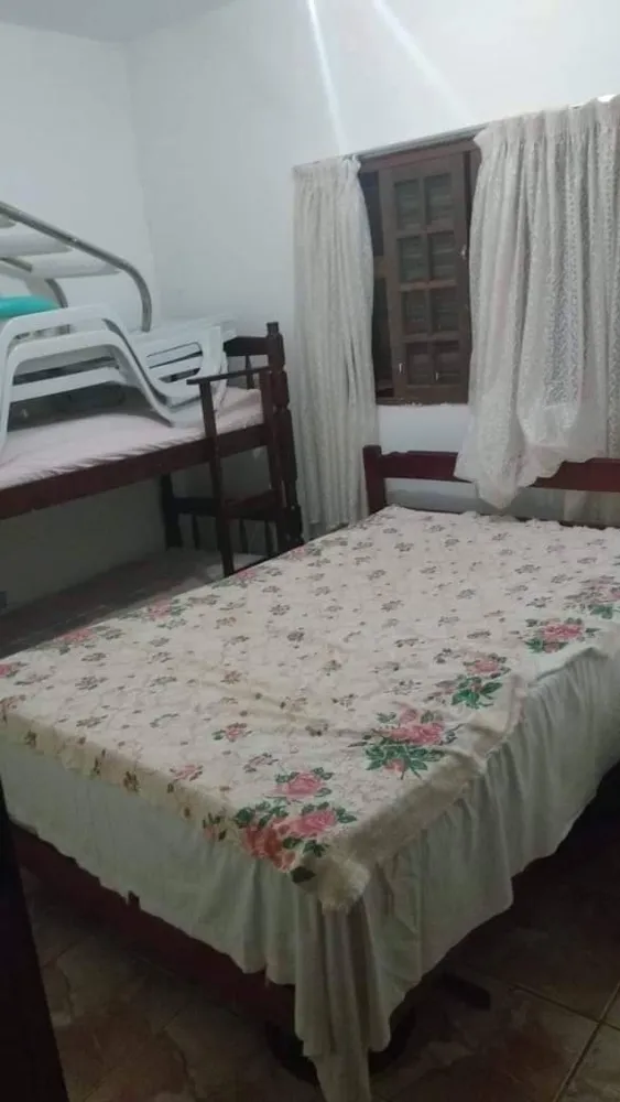 Chácara, 2 quartos, 1290 m² - Foto 2