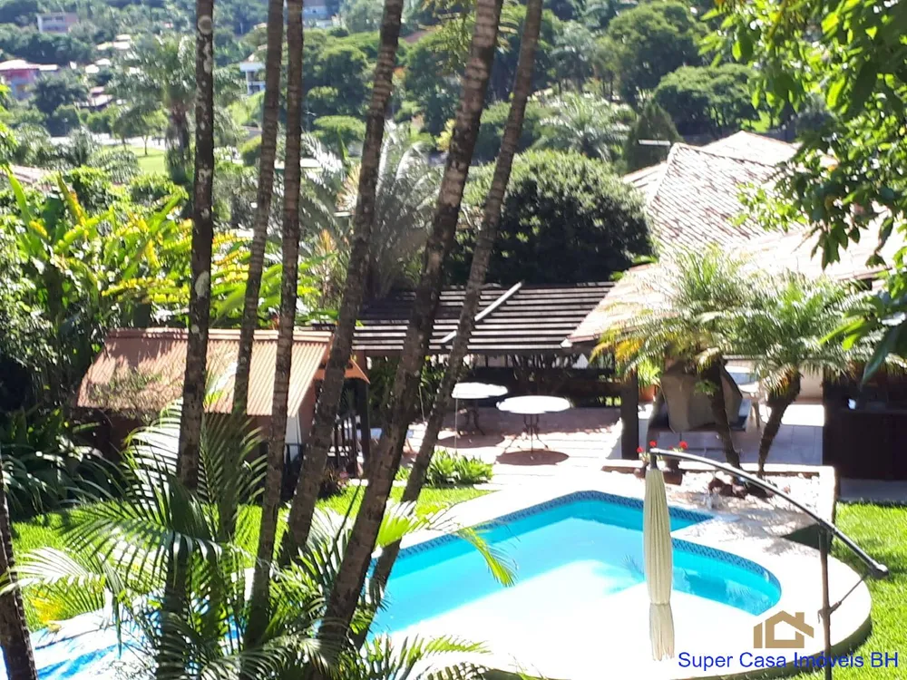 Casa, 4 quartos, 472 m² - Foto 1