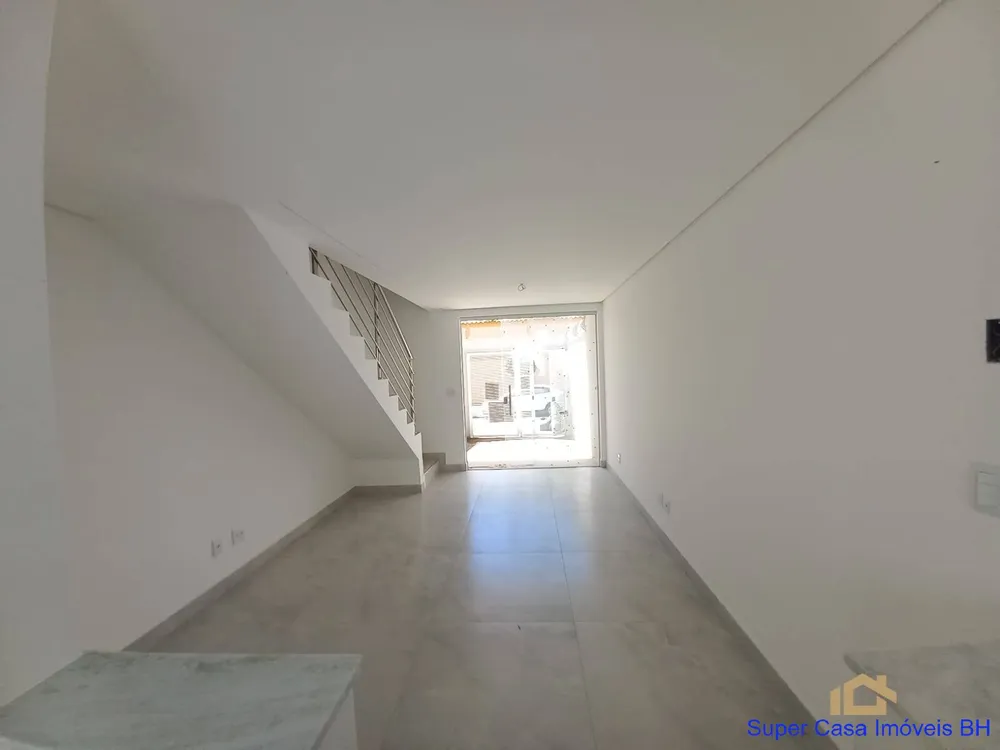 Casa, 2 quartos, 68 m² - Foto 1