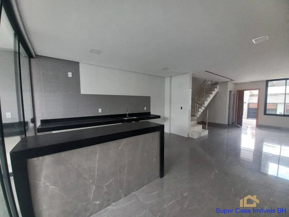Casa, 3 quartos, 71 m² - Foto 1