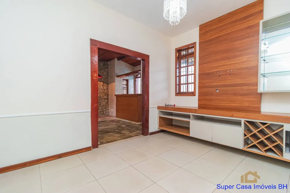 Casa, 3 quartos, 260 m² - Foto 1