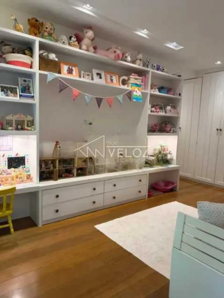 Apartamento, 3 quartos, 256 m² - Foto 1