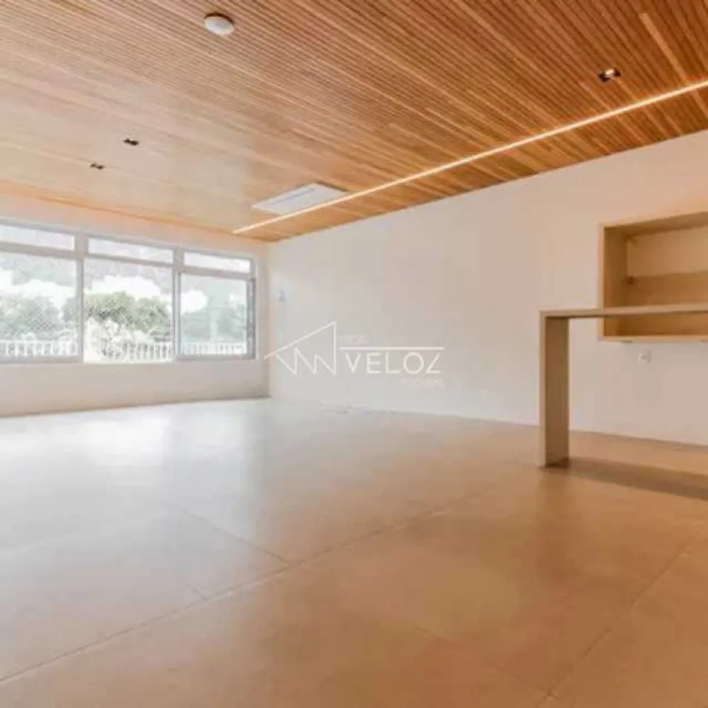 Apartamento, 3 quartos, 200 m² - Foto 1