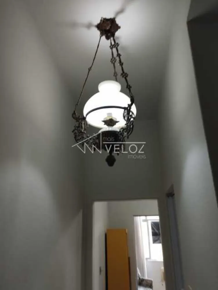Apartamento, 1 quarto, 27 m² - Foto 2