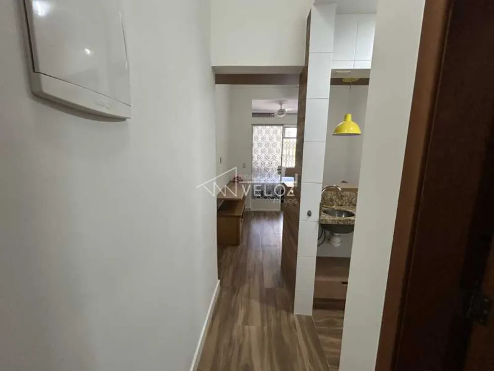 Apartamento, 1 quarto, 27 m² - Foto 2