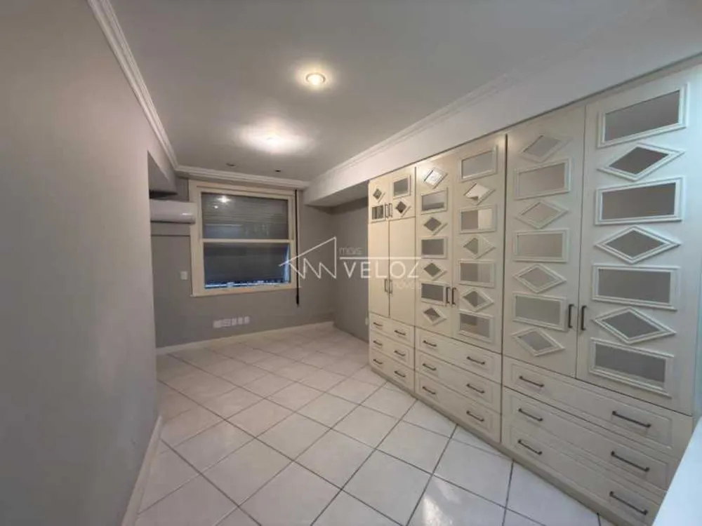 Apartamento, 3 quartos, 216 m² - Foto 10