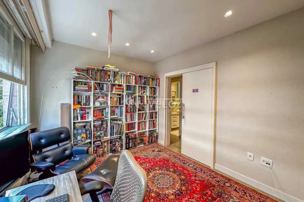 Apartamento, 3 quartos, 220 m² - Foto 2