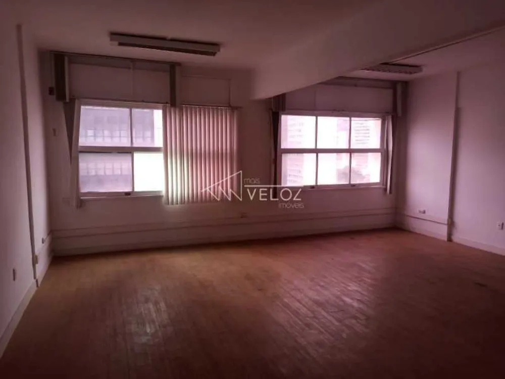 Apartamento, 1 quarto, 68 m² - Foto 2