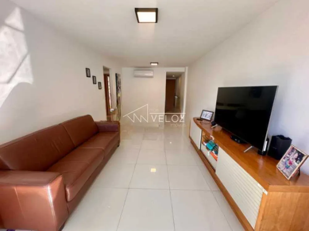 Apartamento, 3 quartos, 100 m² - Foto 2