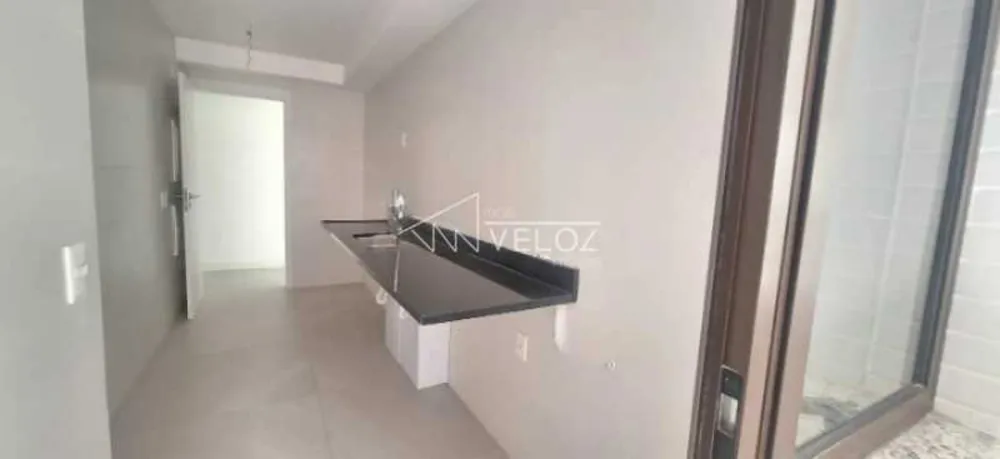 Apartamento, 3 quartos, 166 m² - Foto 2