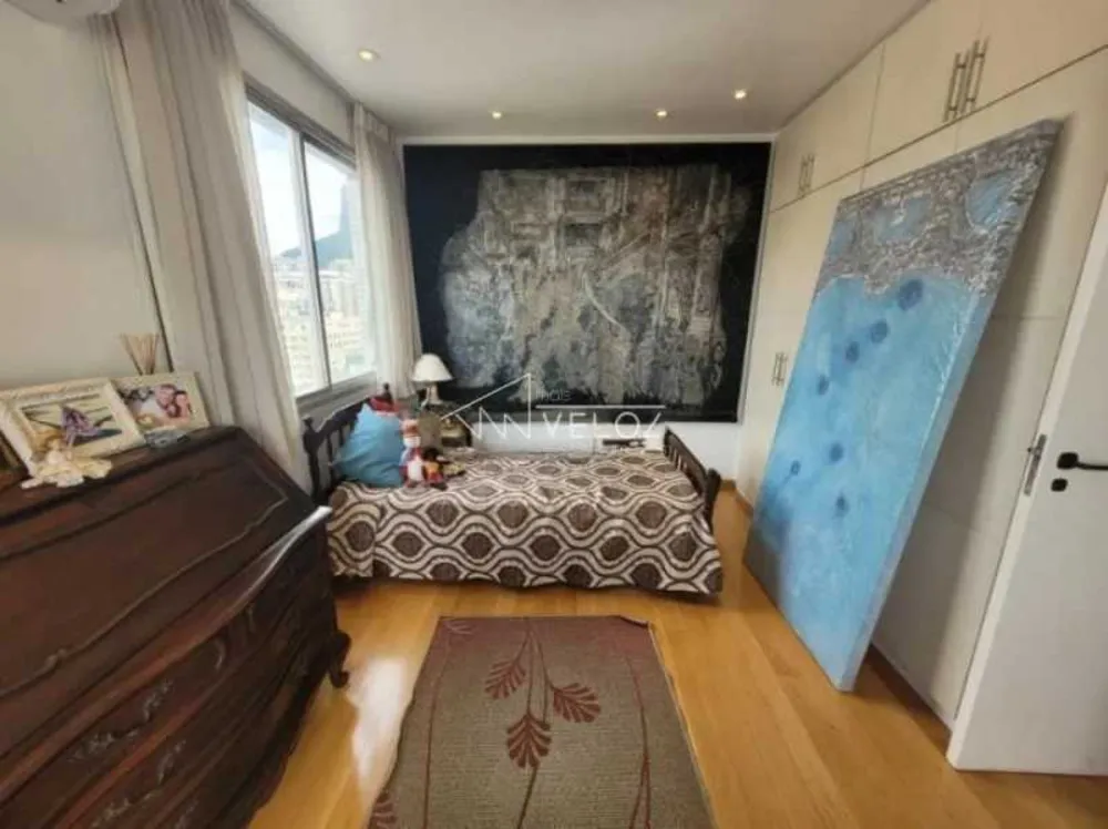 Cobertura, 3 quartos, 209 m² - Foto 2