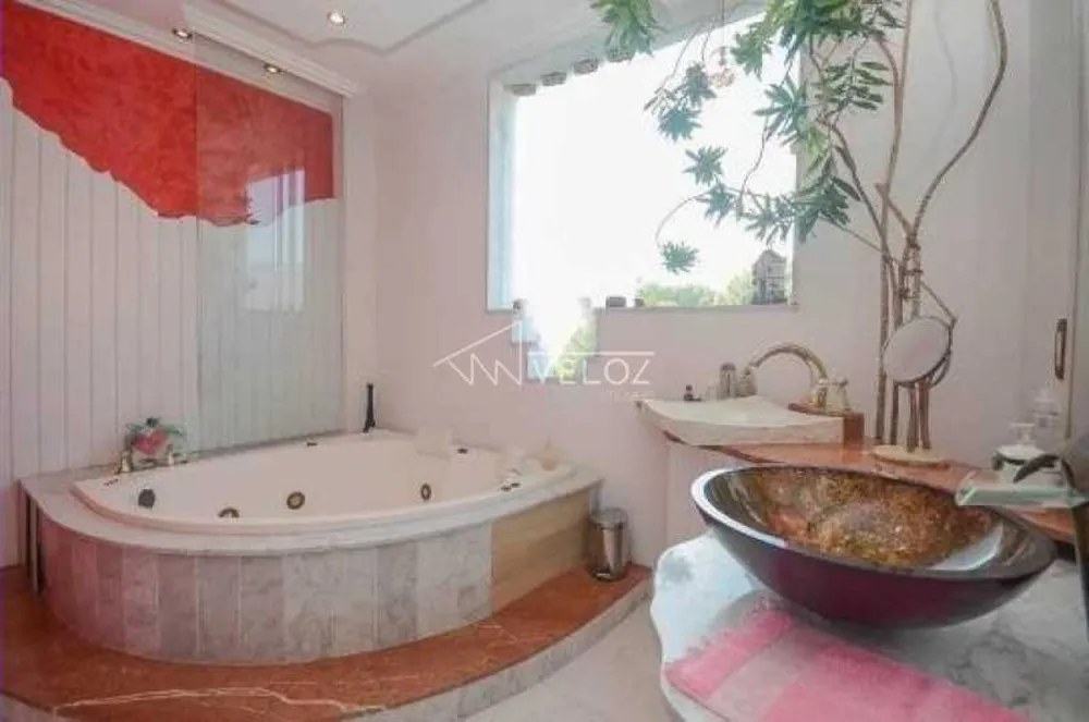 Cobertura, 4 quartos, 255 m² - Foto 25