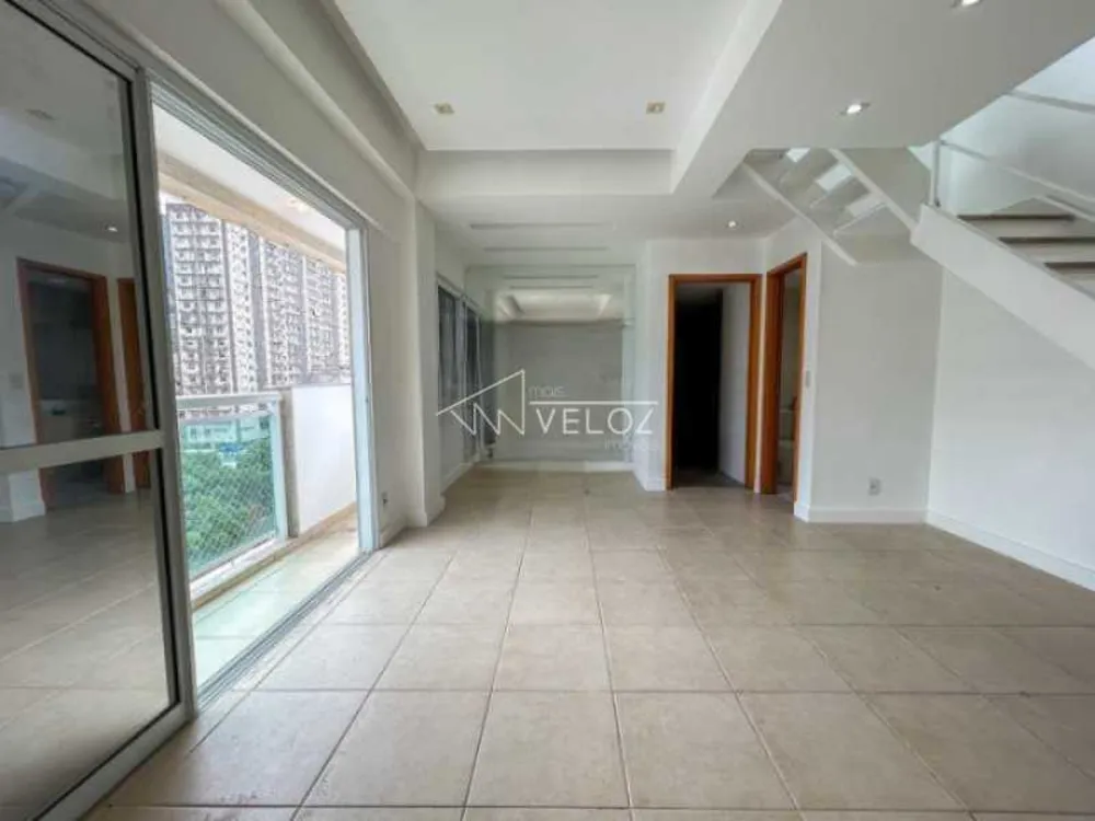 Cobertura, 3 quartos, 179 m² - Foto 3