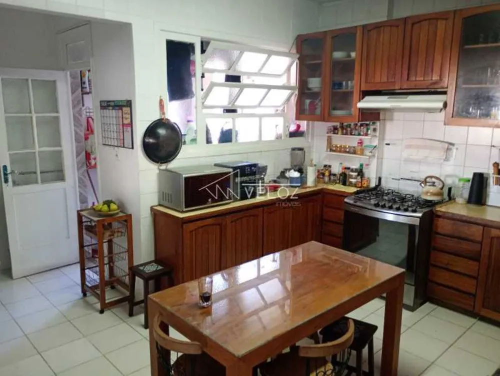 Apartamento, 3 quartos, 156 m² - Foto 1