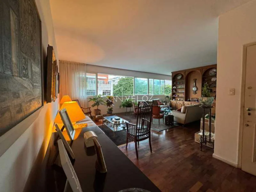 Apartamento, 4 quartos, 217 m² - Foto 1