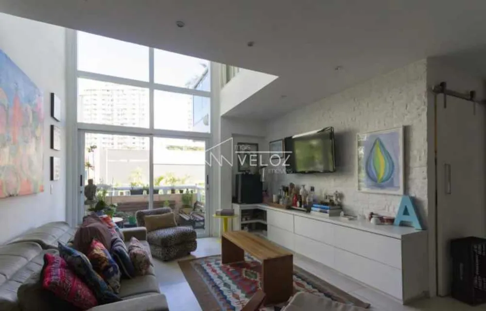 Apartamento, 1 quarto, 92 m² - Foto 1