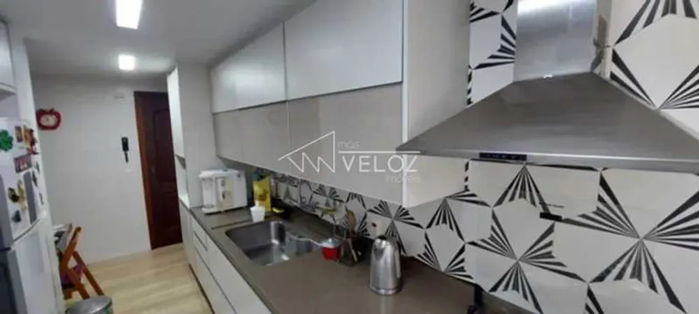 Apartamento, 3 quartos, 160 m² - Foto 2