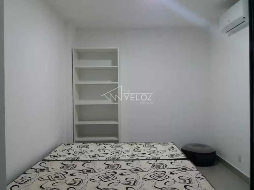 Cobertura, 3 quartos, 220 m² - Foto 2