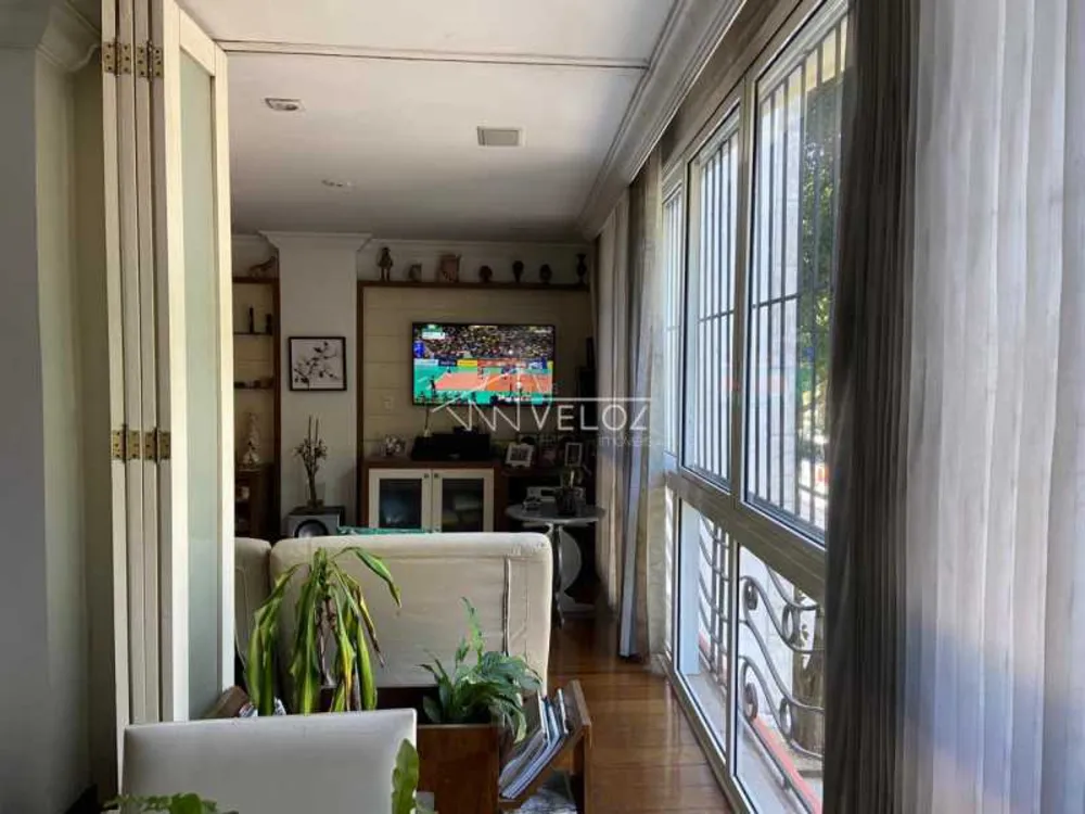 Apartamento, 1 quarto, 230 m² - Foto 1