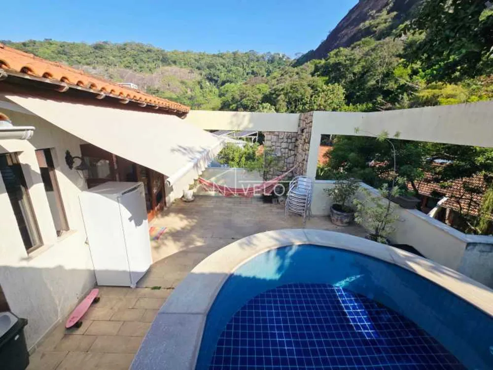 Cobertura, 3 quartos, 158 m² - Foto 2