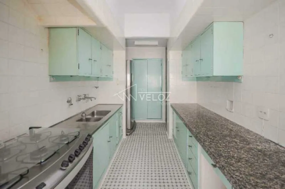 Apartamento, 3 quartos, 130 m² - Foto 3
