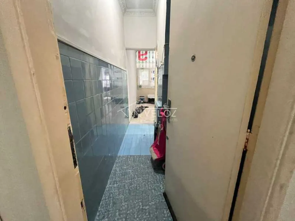 Apartamento, 1 quarto, 28 m² - Foto 2