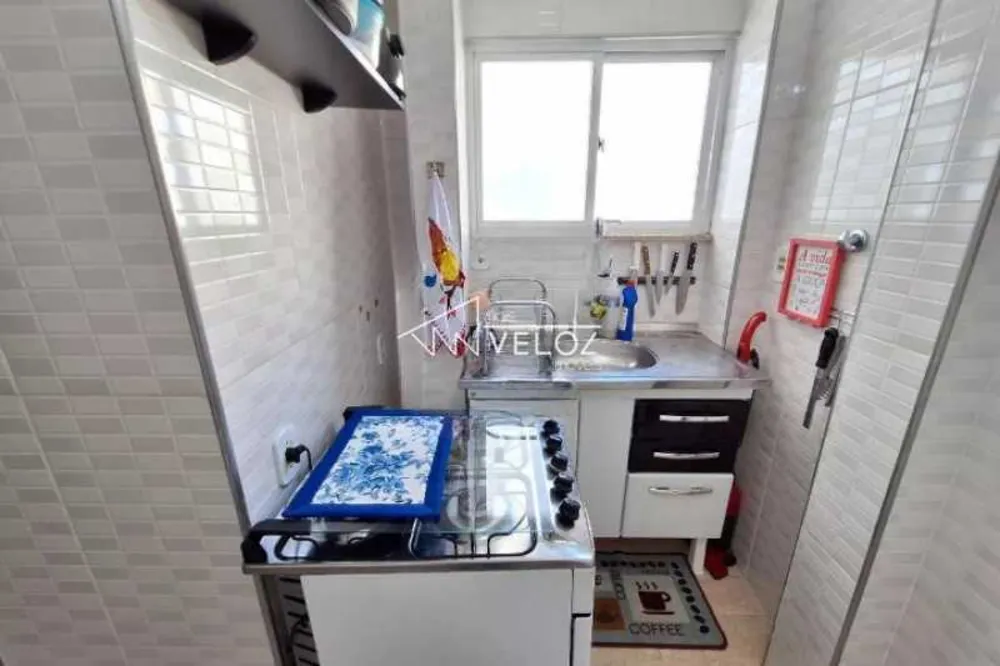 Apartamento, 1 quarto, 27 m² - Foto 2